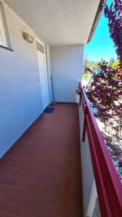Ferienwohnung Mit Balkon In Krumpendorf Eksteriør bilde